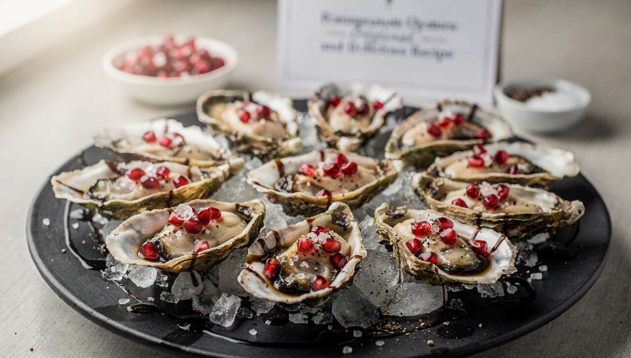 Huîtres à la grenade : recette originale et savoureuse