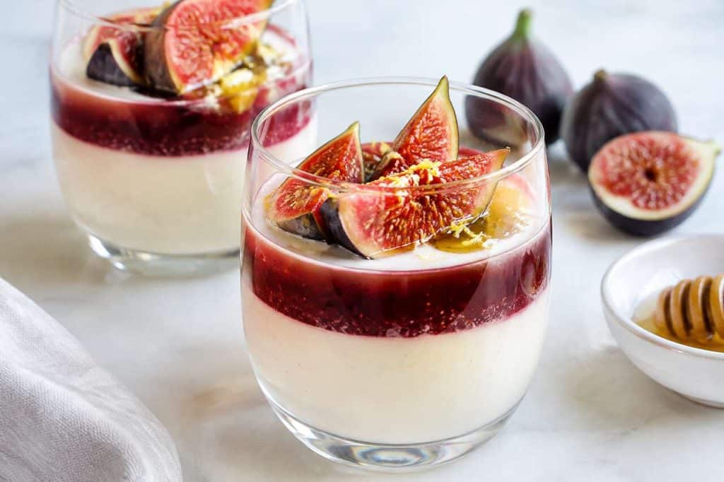 Recette de panna cotta aux figues et à la vanille